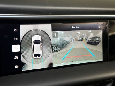 2025 Porsche Macan Electric 4