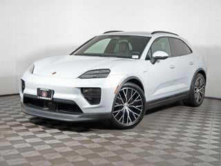 2025 Porsche Macan Electric 4