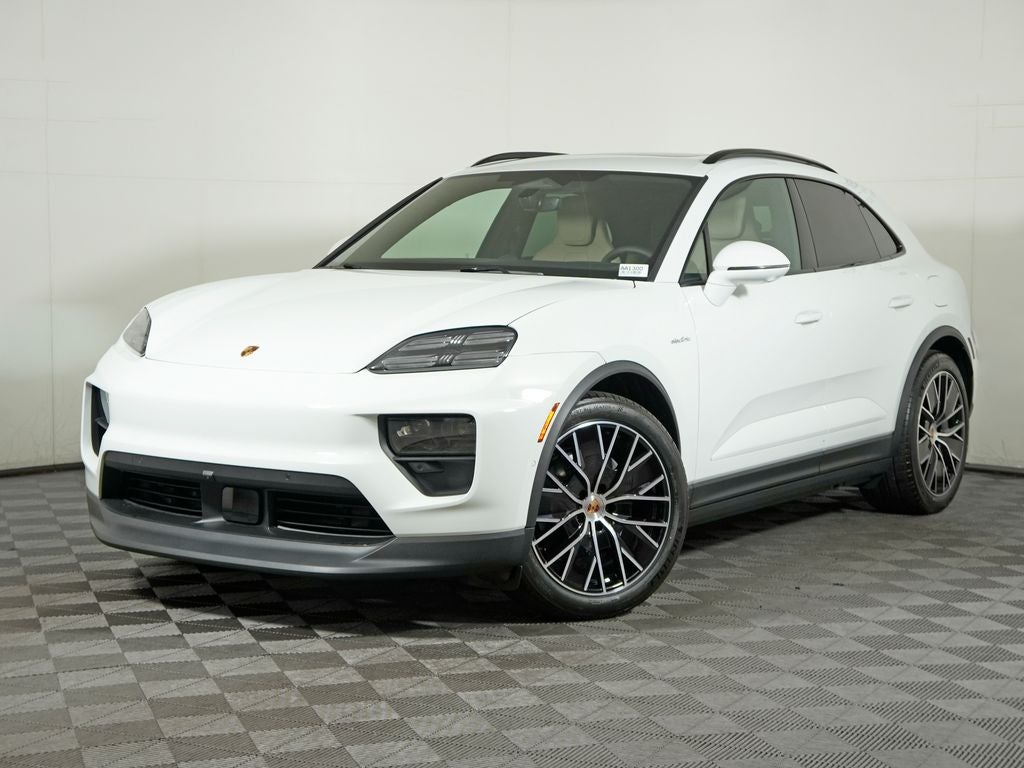 2026 Porsche Macan Electric 4