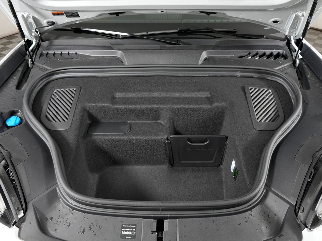 2026 Porsche Macan Electric 4