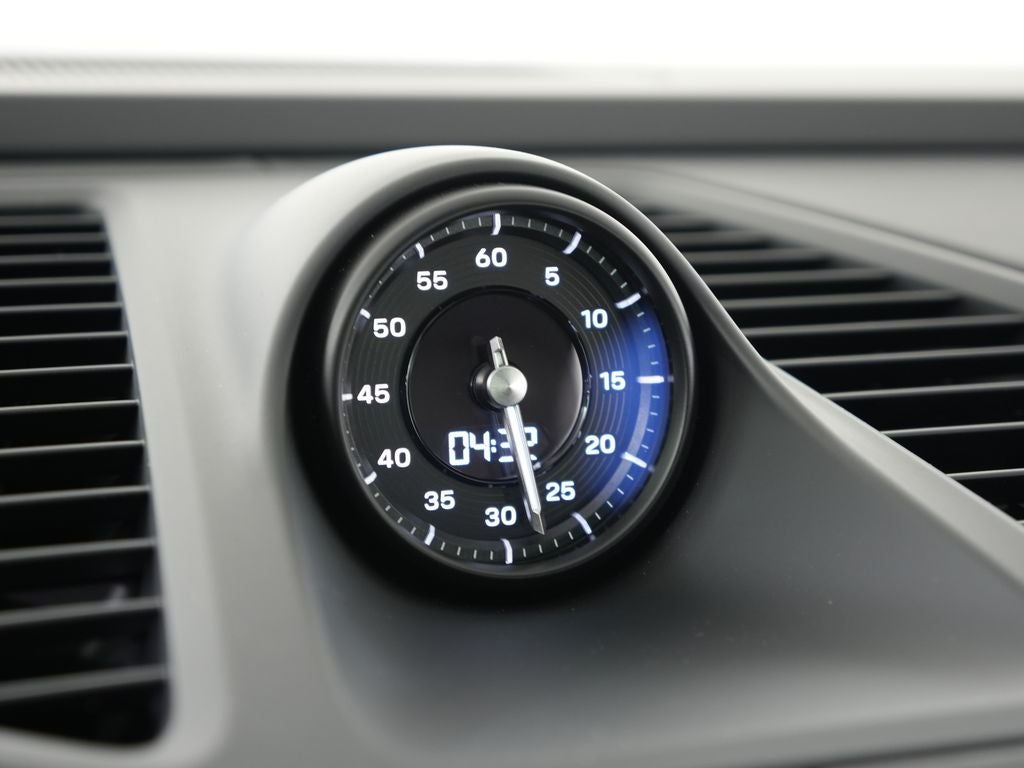 2026 Porsche Macan Electric 4