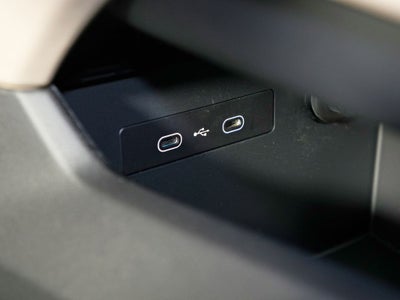 2026 Porsche Macan Electric 4