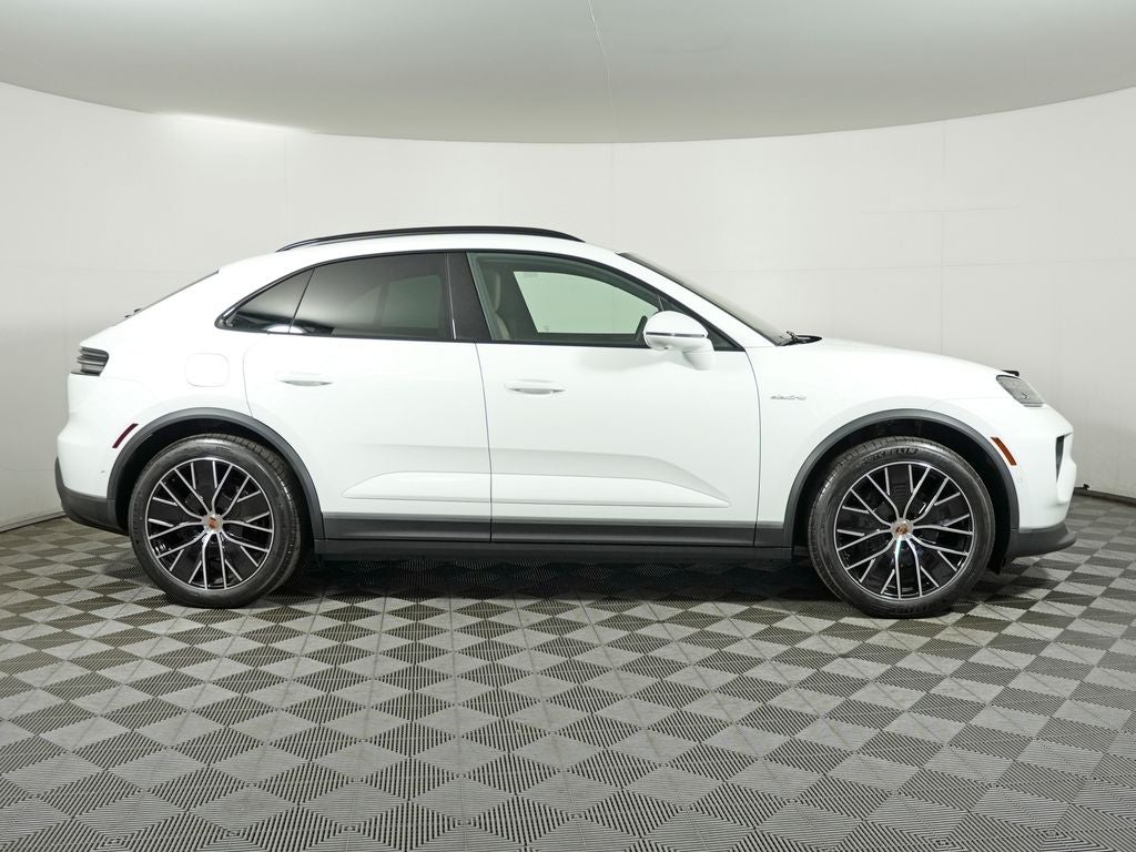 2026 Porsche Macan Electric 4