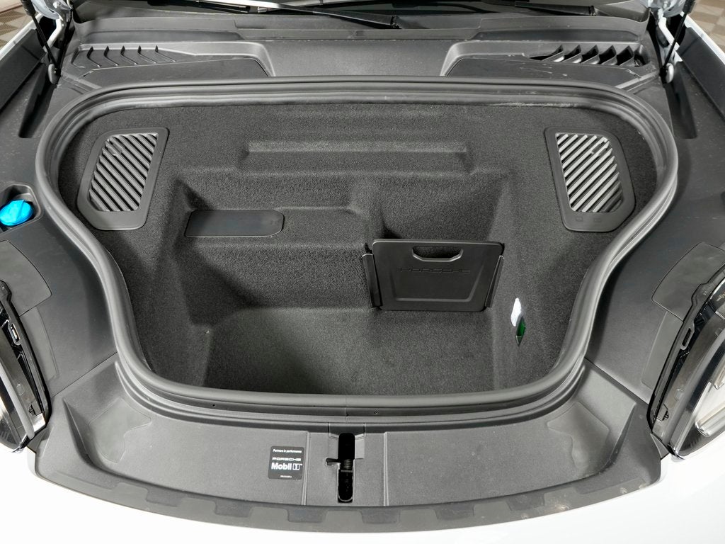 2026 Porsche Macan Electric 4