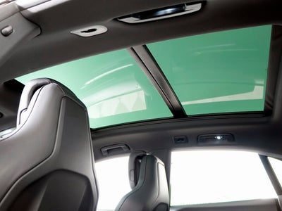 2026 Porsche Macan Electric 4