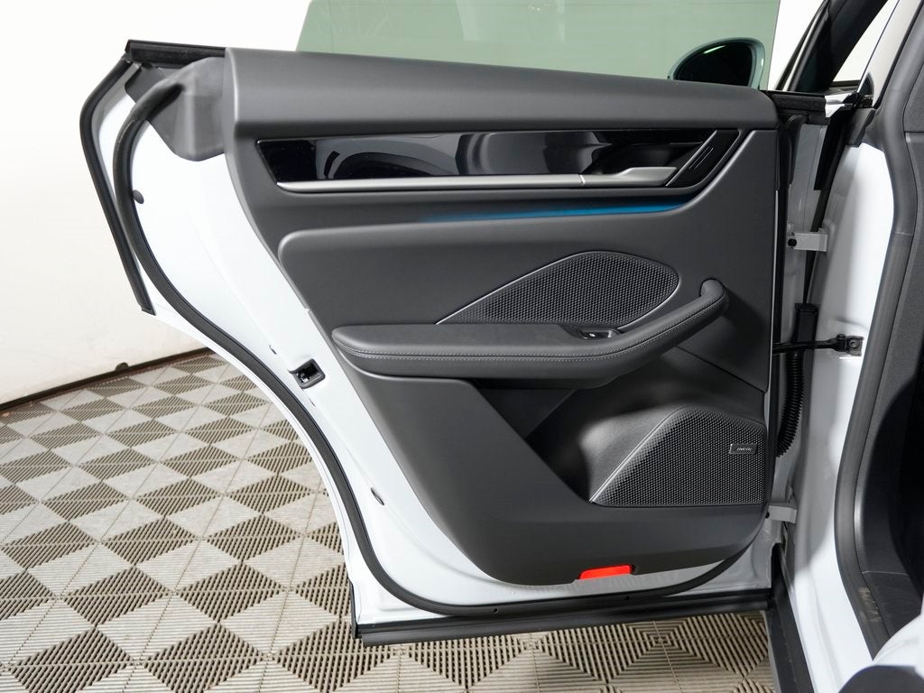 2026 Porsche Macan Electric 4