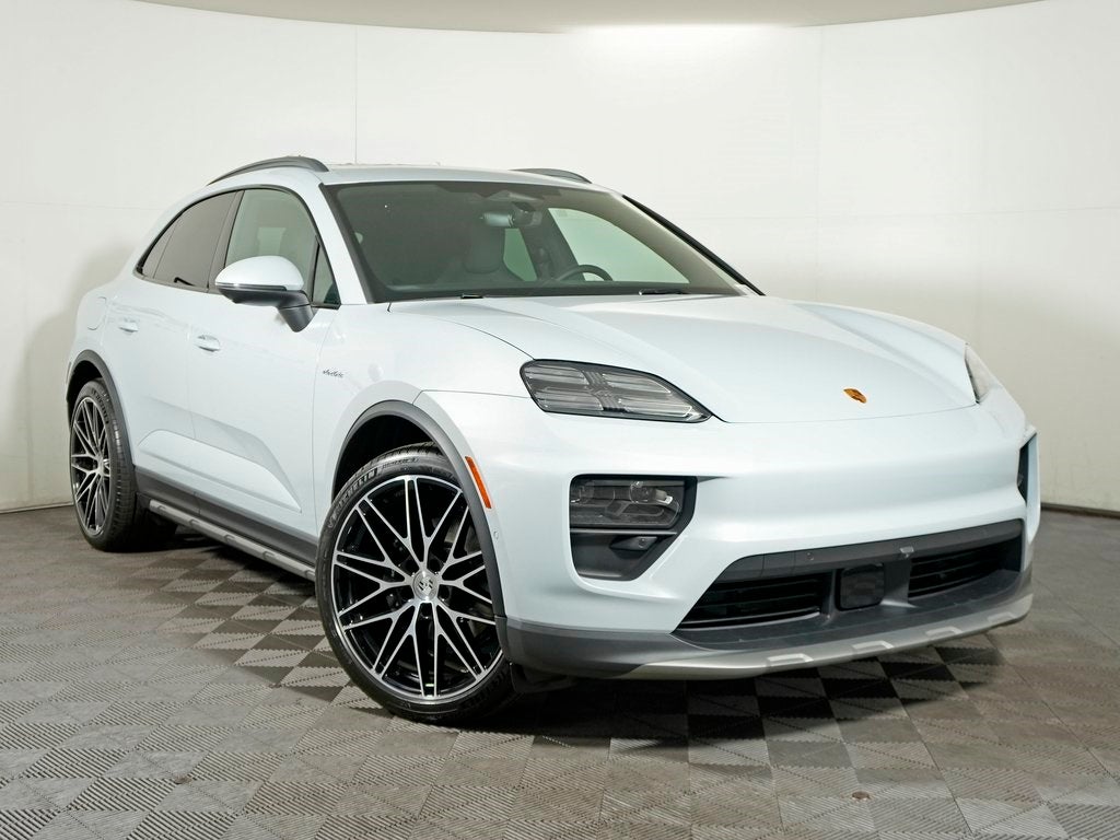 2026 Porsche Macan Electric 4