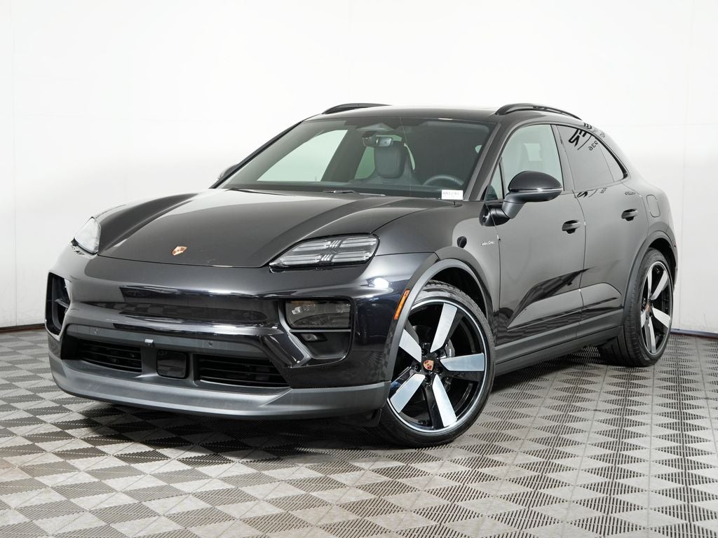 2026 Porsche Macan Electric 4