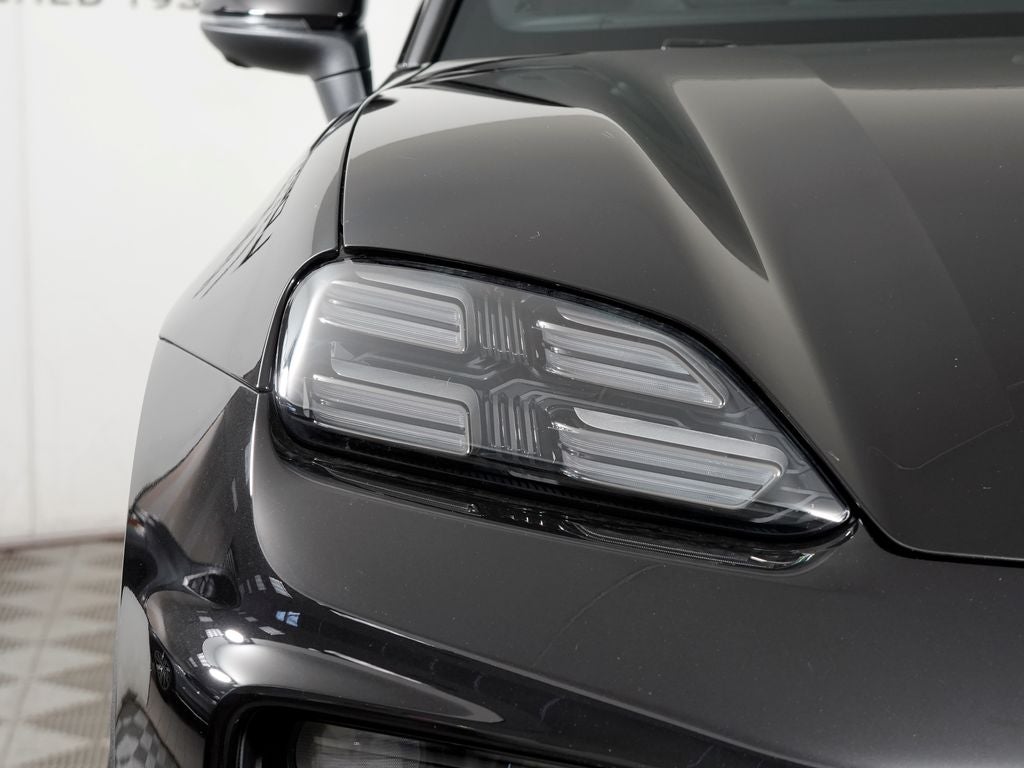 2026 Porsche Macan Electric 4