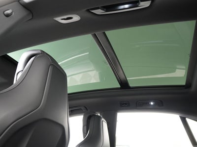 2026 Porsche Macan Electric 4