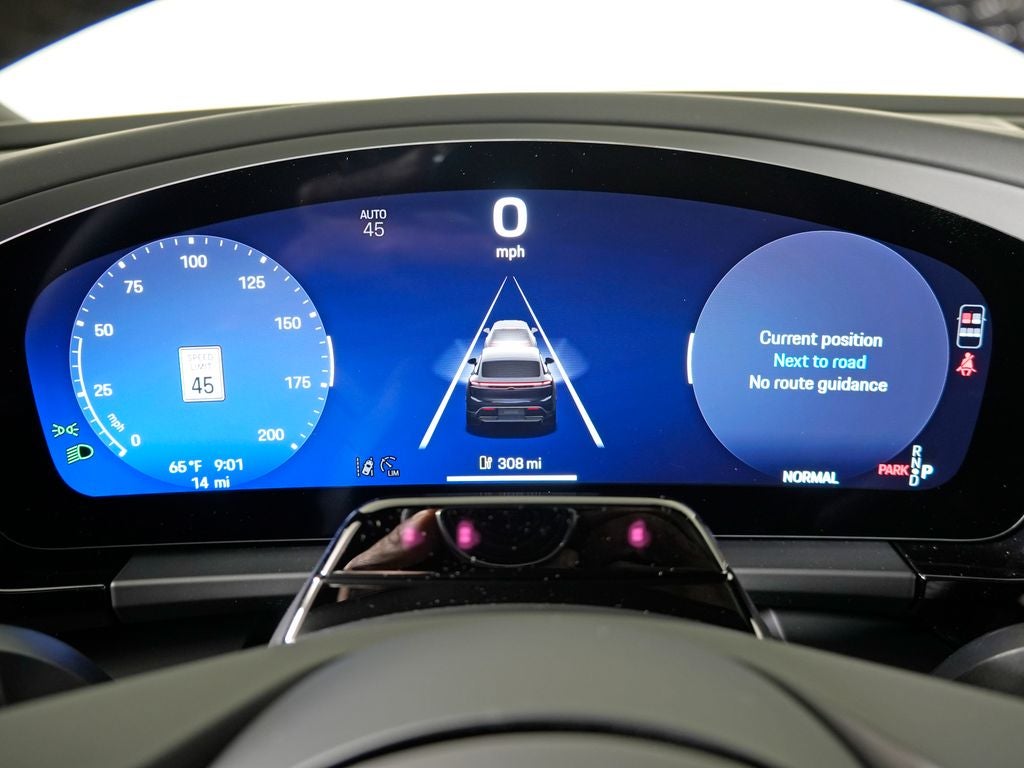 2026 Porsche Macan Electric 4