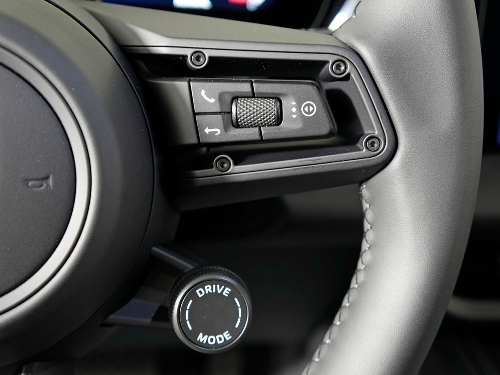 2026 Porsche Macan Electric 4