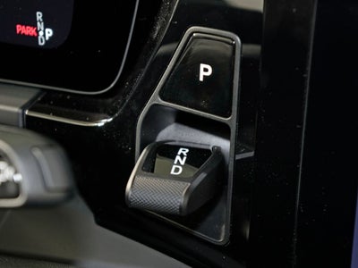 2026 Porsche Macan Electric 4