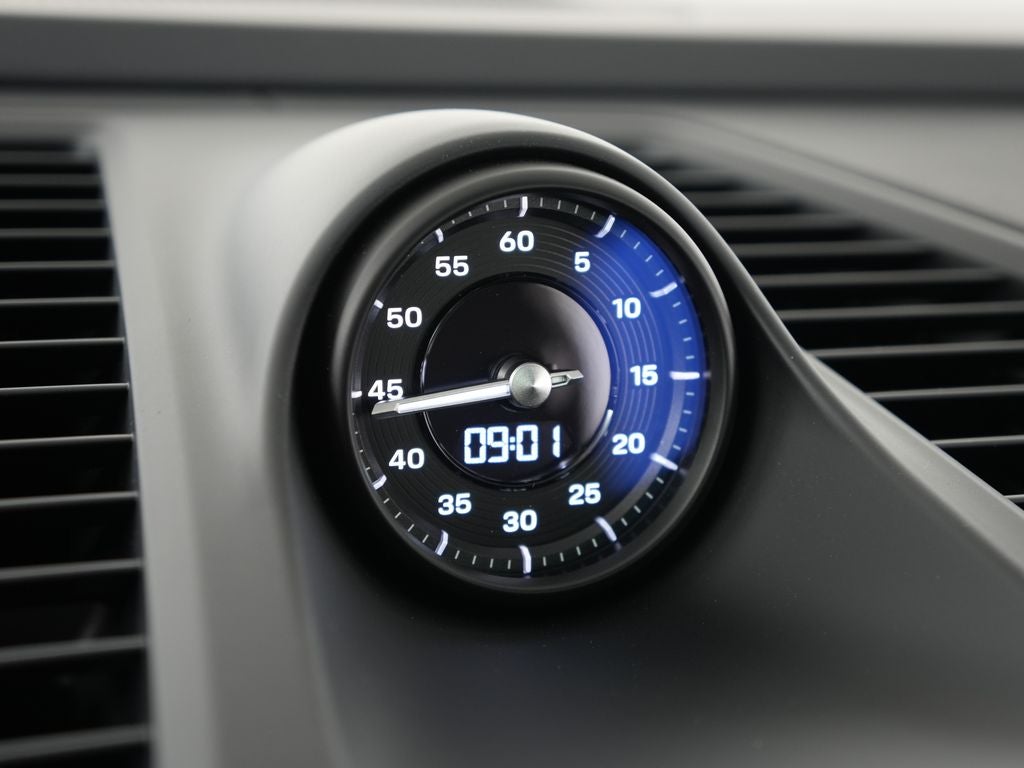 2026 Porsche Macan Electric 4