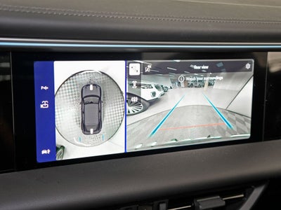 2026 Porsche Macan Electric 4