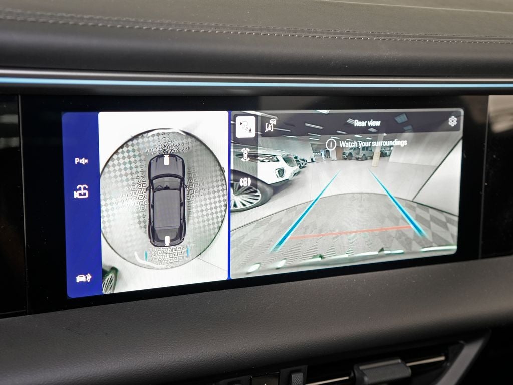 2026 Porsche Macan Electric 4