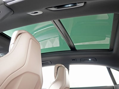 2026 Porsche Macan Electric 4