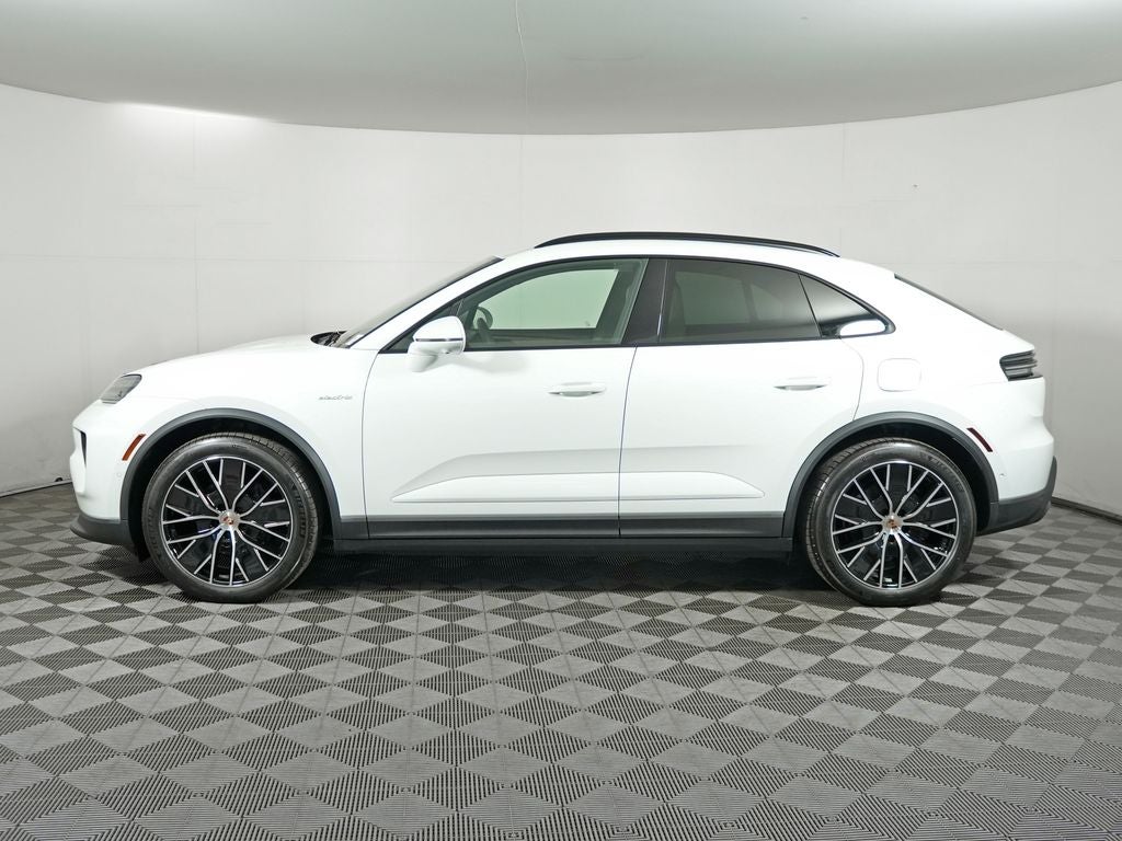 2026 Porsche Macan Electric 4