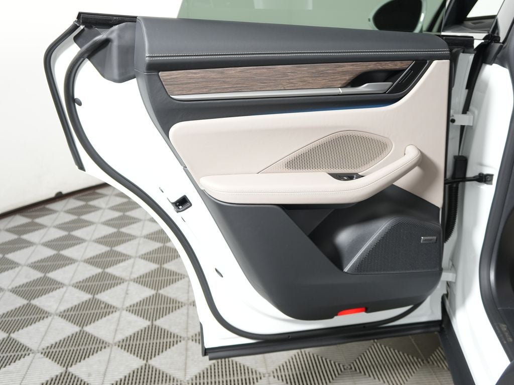 2026 Porsche Macan Electric 4