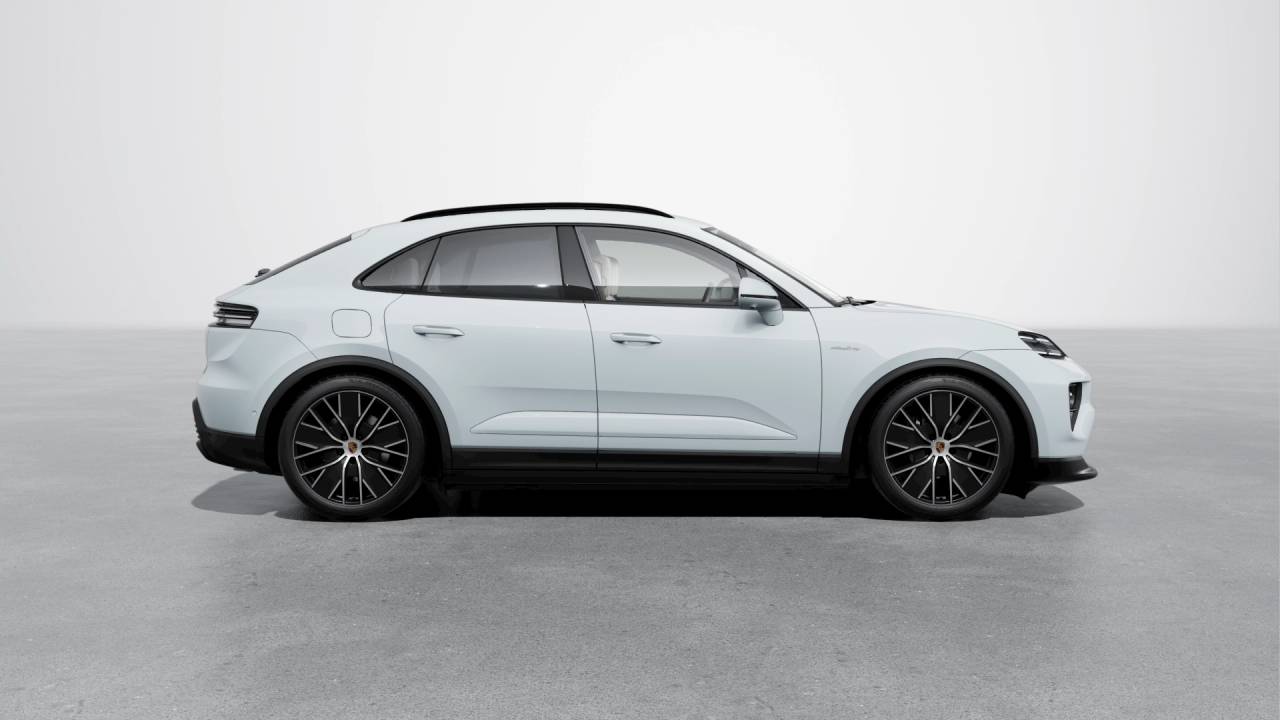 2026 Porsche Macan Electric 4