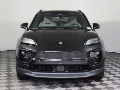2025 Porsche Macan Electric 4