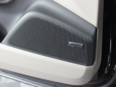 2025 Porsche Macan Electric 4