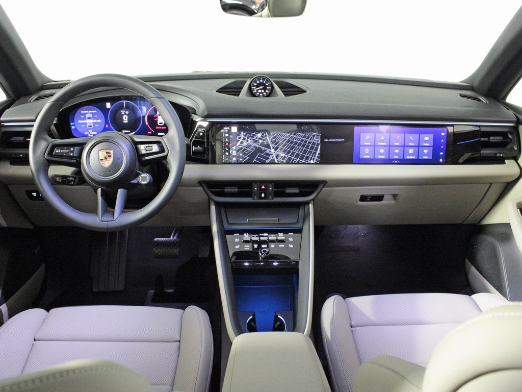 2025 Porsche Macan Electric 4