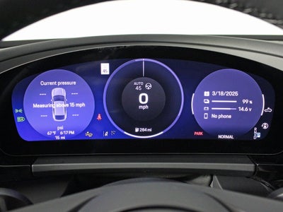 2025 Porsche Macan Electric 4