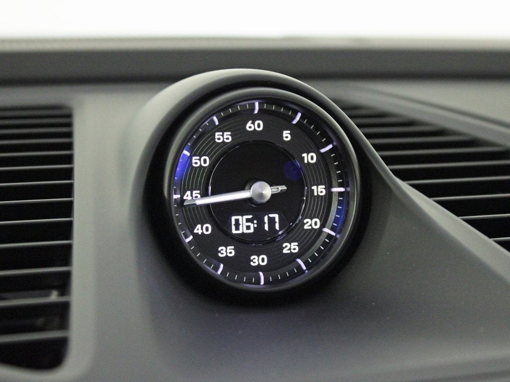 2025 Porsche Macan Electric 4