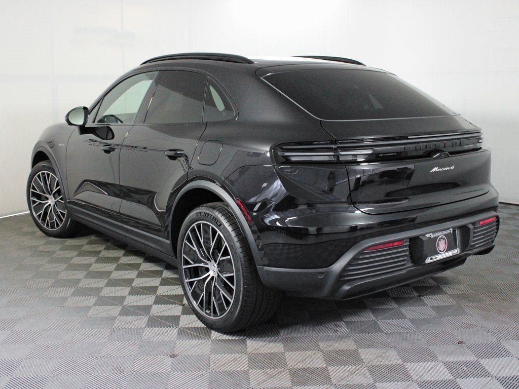 2025 Porsche Macan Electric 4