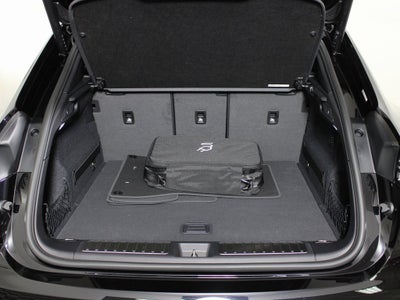 2025 Porsche Macan Electric 4