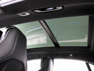 2025 Porsche Macan Electric 4