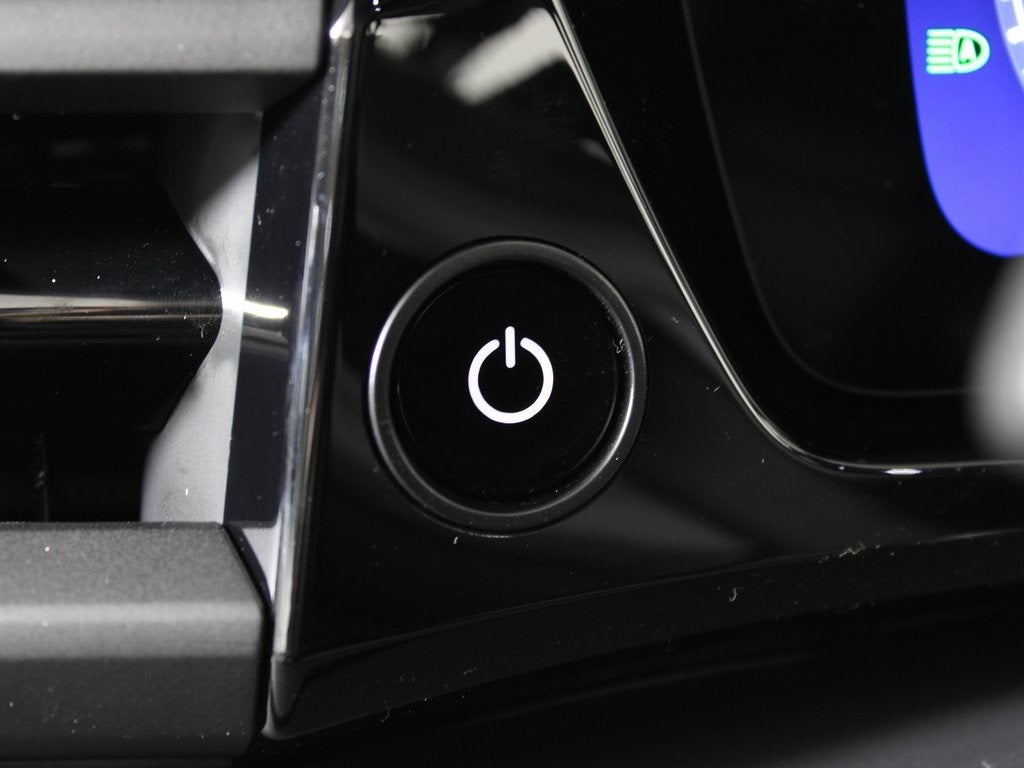 2025 Porsche Macan Electric 4