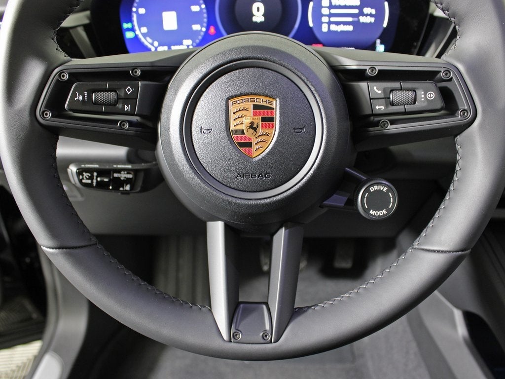 2025 Porsche Macan Electric 4