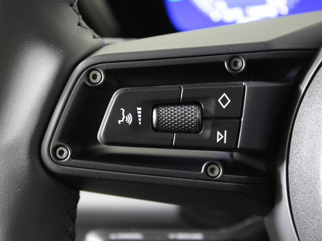 2025 Porsche Macan Electric 4