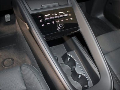 2025 Porsche Macan Electric 4