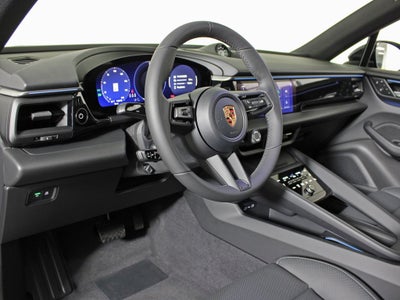 2025 Porsche Macan Electric 4