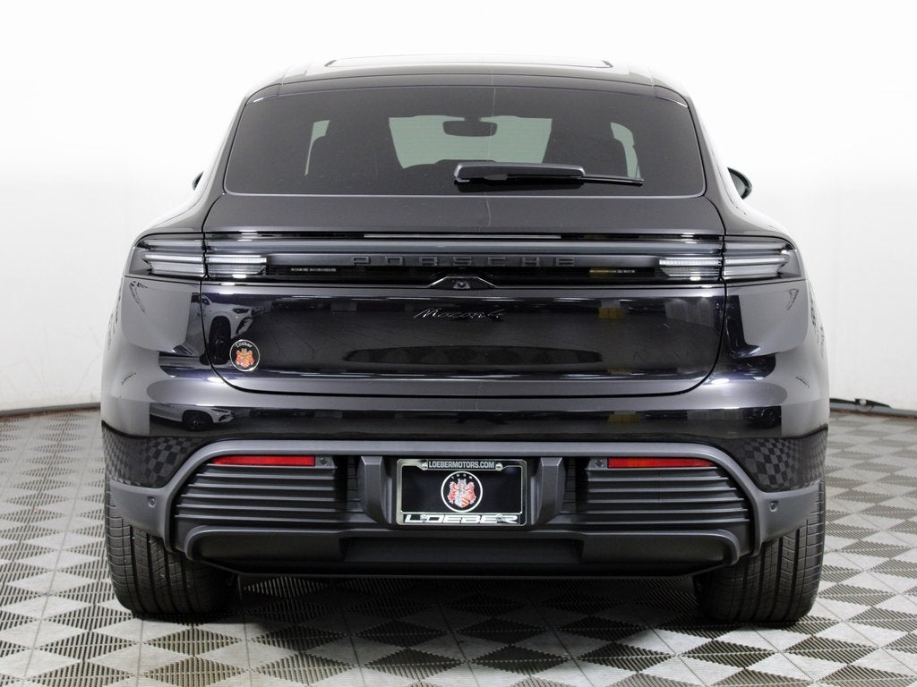 2025 Porsche Macan Electric 4