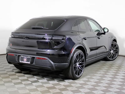 2025 Porsche Macan Electric 4