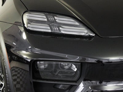 2025 Porsche Macan Electric 4