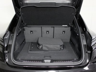 2025 Porsche Macan Electric 4