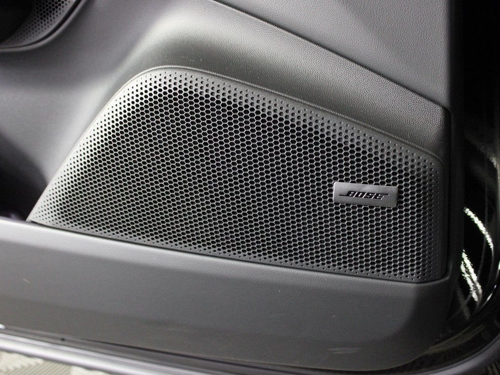 2025 Porsche Macan Electric 4