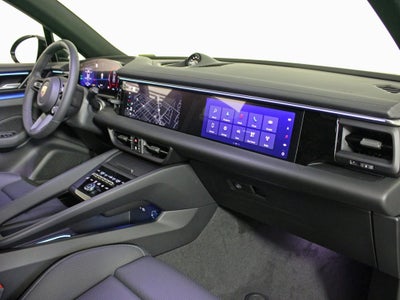 2025 Porsche Macan Electric 4