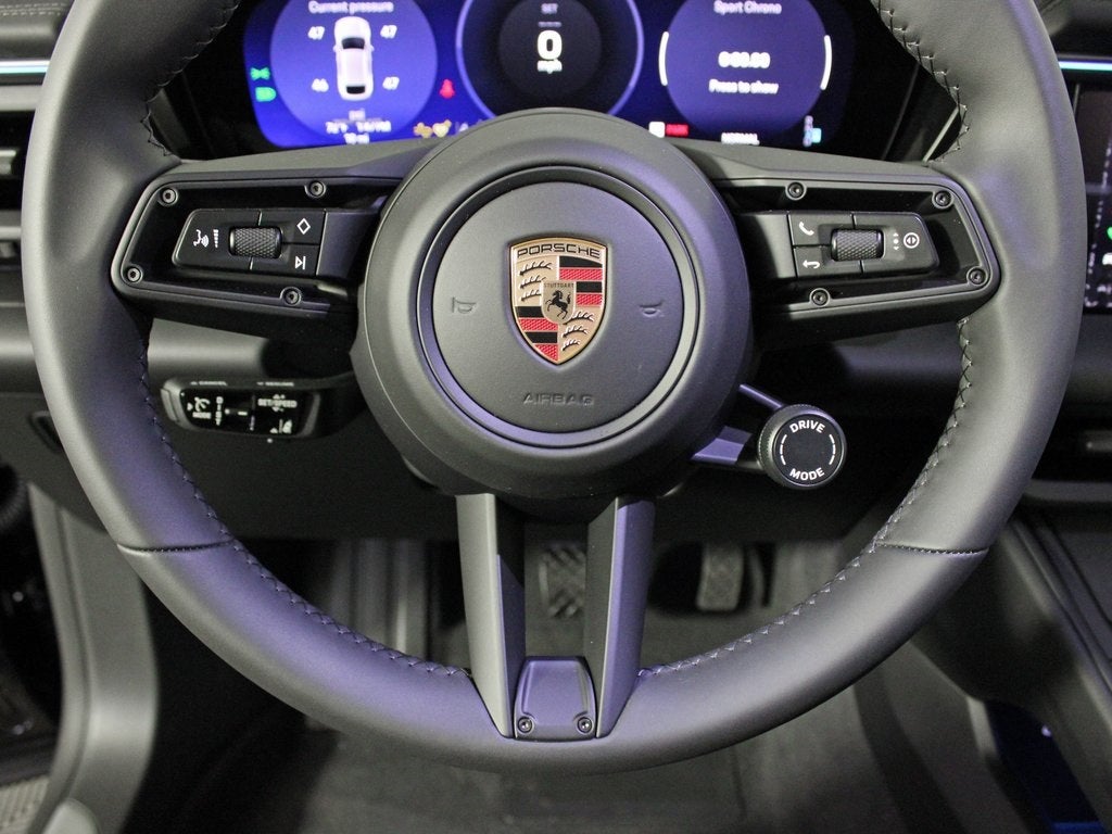 2025 Porsche Macan Electric 4