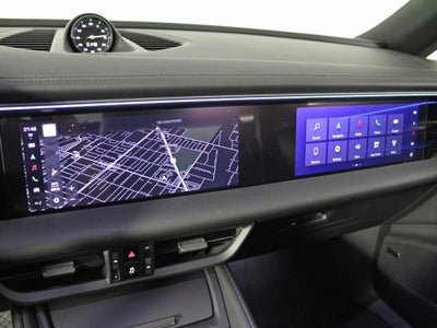 2025 Porsche Macan Electric 4