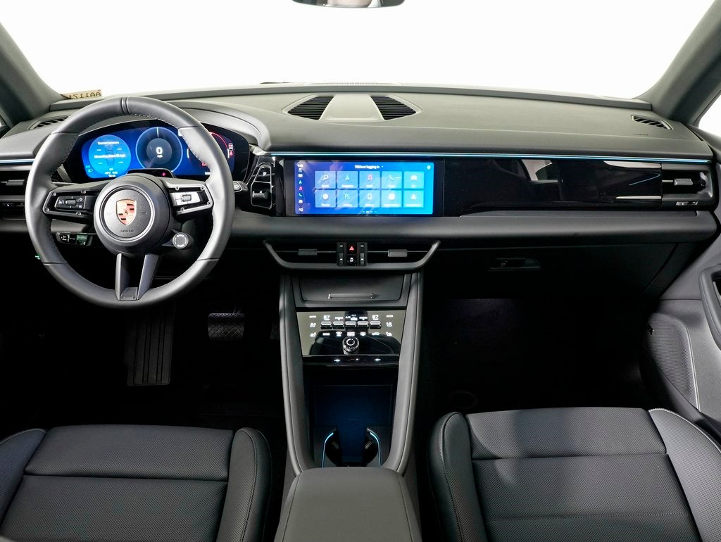 2026 Porsche Macan 4 Electric Base