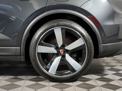 2025 Porsche Macan Electric 4