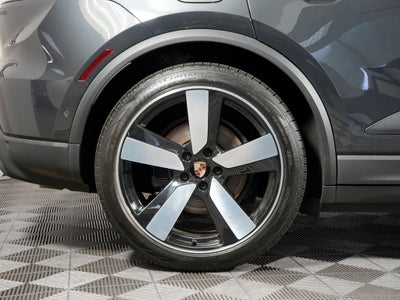 2025 Porsche Macan Electric 4