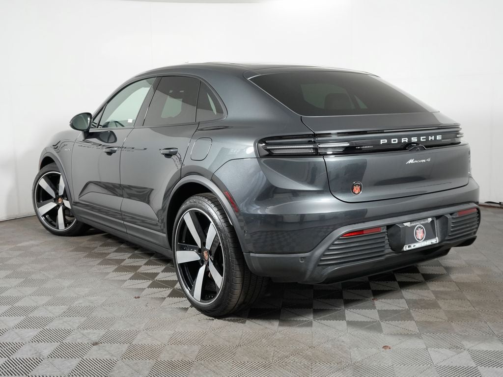 2025 Porsche Macan Electric 4
