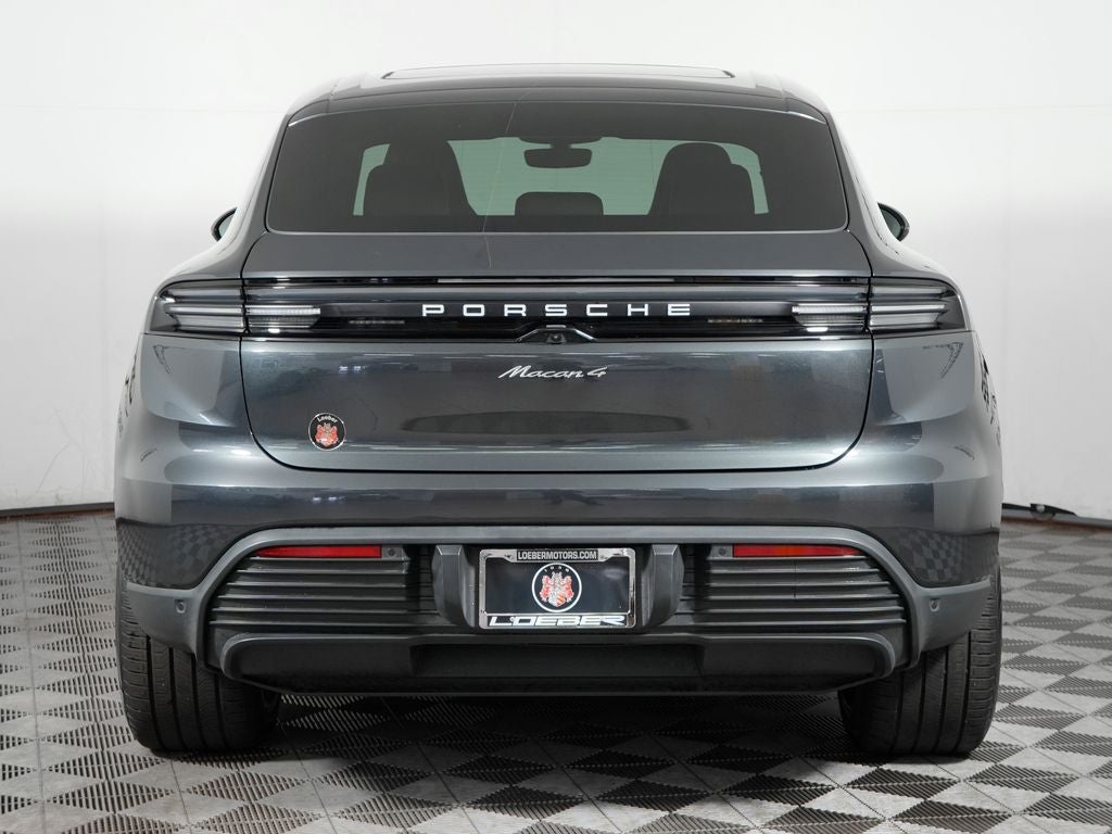 2025 Porsche Macan Electric 4